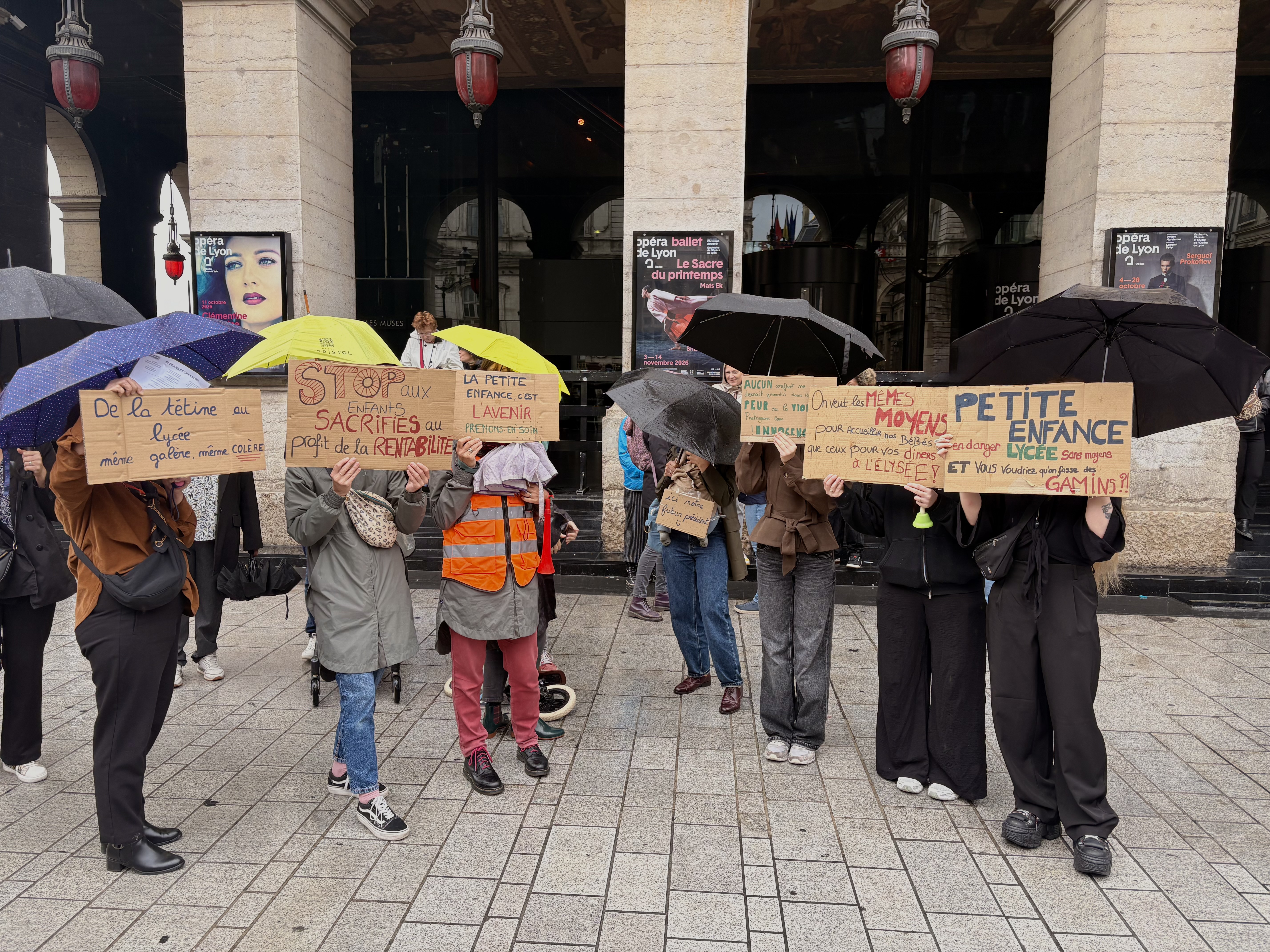 Grève du 8 octobre : « La petite enfance mérite de sortir de l’invisibilité » - Entretien avec le collectif Pas de bébés à la consigne